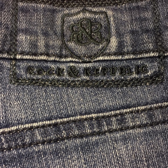 Rock and Republic Jean Shorts sz34 - Picture 3 of 5
